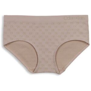 CALVIN KLEIN
Big Girls Seamless Hipster available in sizes L(10/12) XL( 14-16)